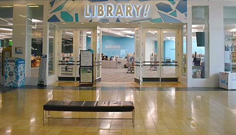 The outside of Discoveries: The Library at the Mall